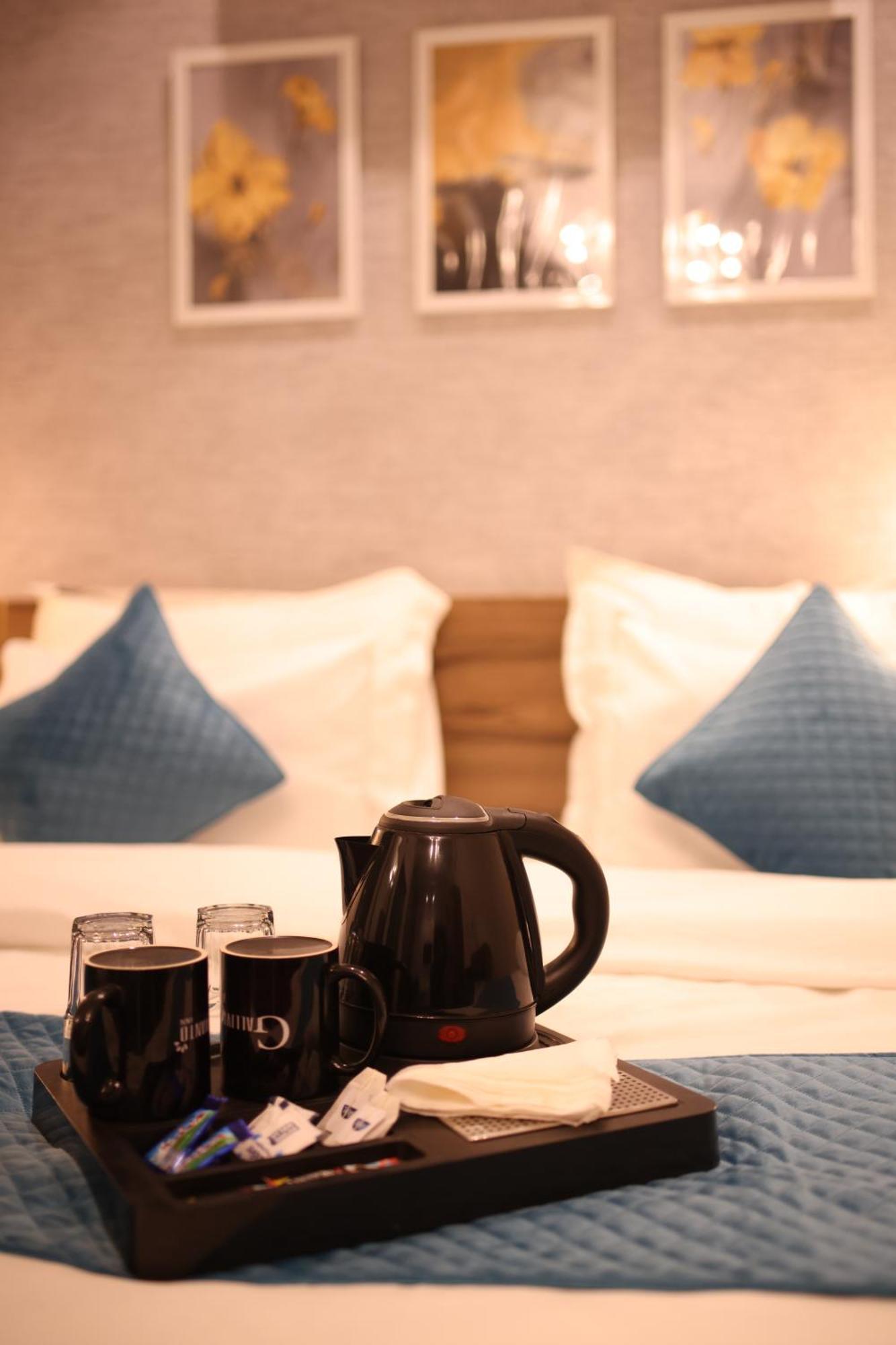 Gallivanto Inn - Rohini Δελχί Εξωτερικό φωτογραφία