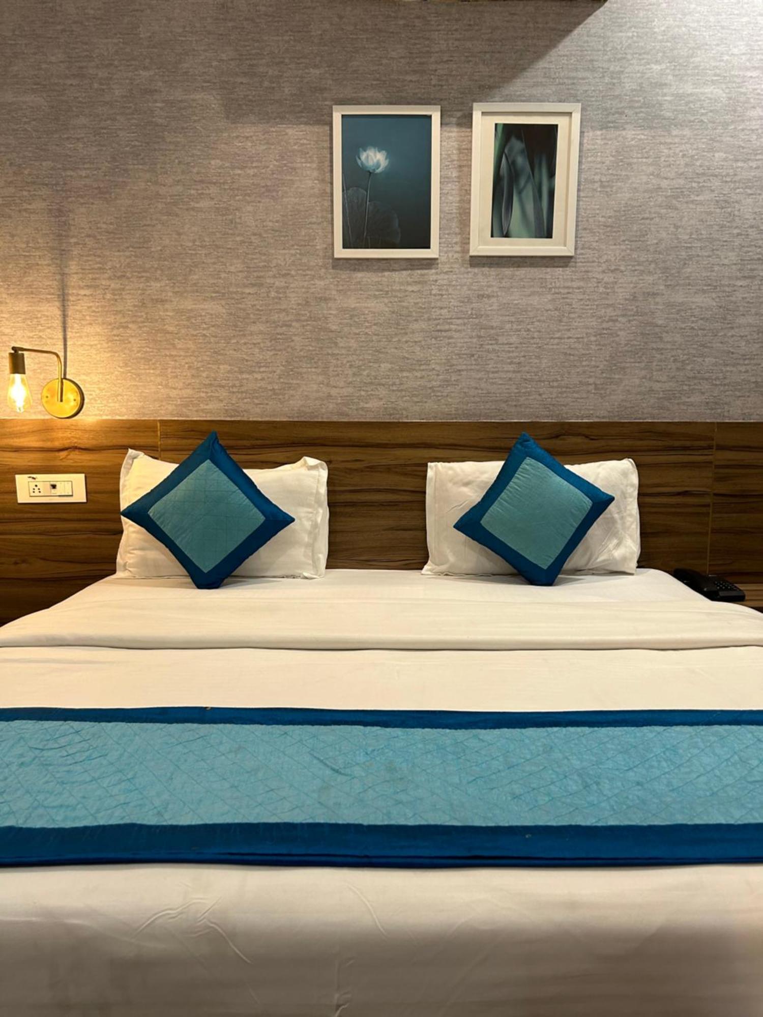 Gallivanto Inn - Rohini Δελχί Εξωτερικό φωτογραφία